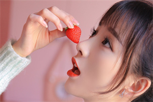 Exploring Shanghai's Handicraft Markets